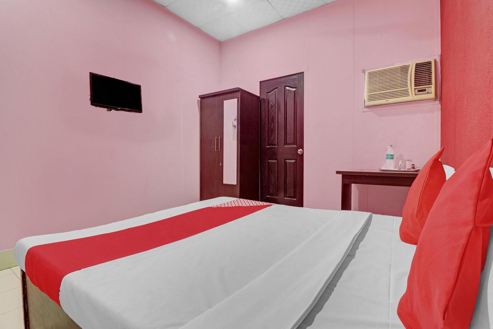 Hotel O Drizzling Land Muradnagar Exterior foto