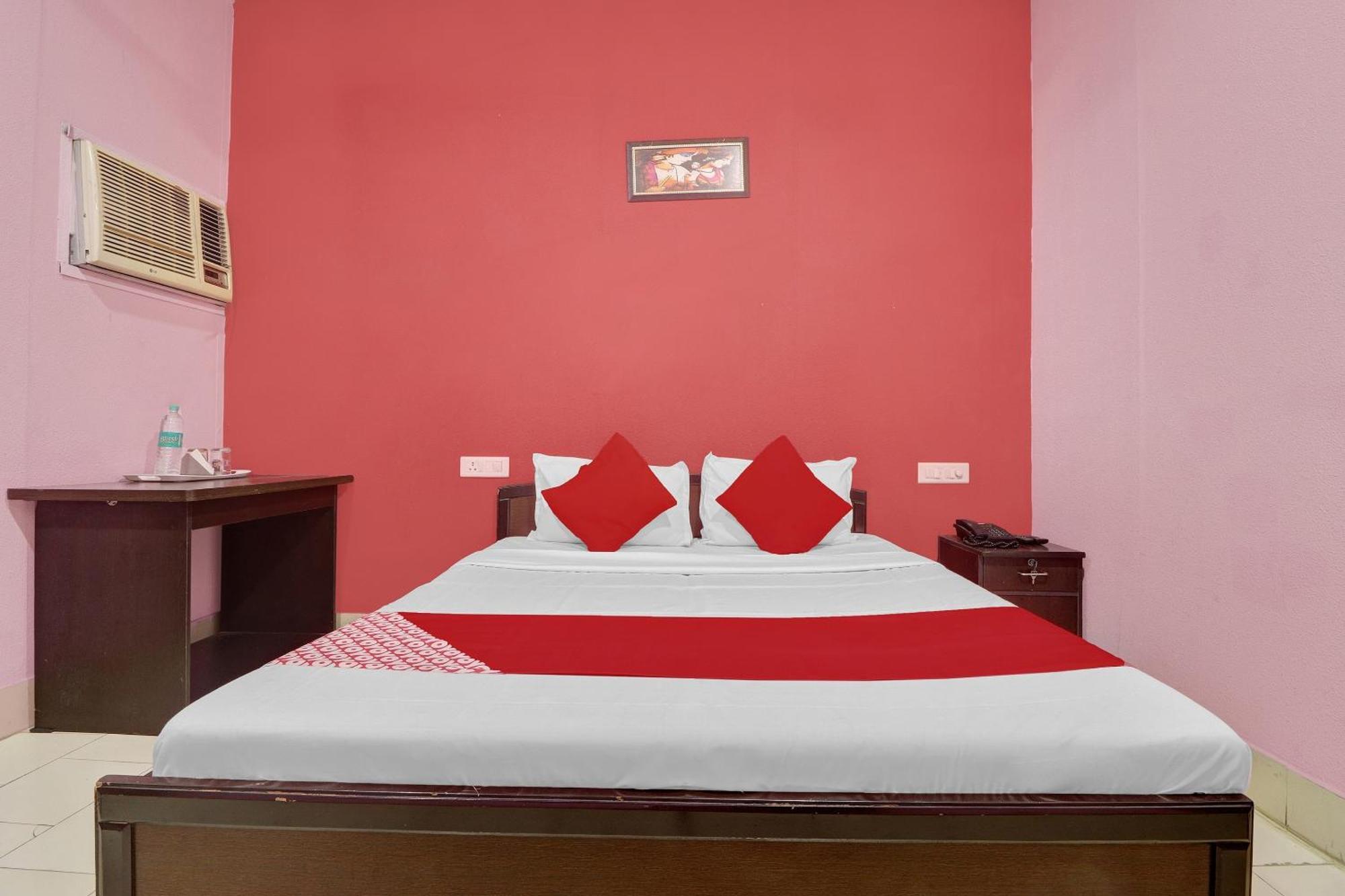 Hotel O Drizzling Land Muradnagar Exterior foto